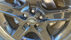 Land Rover Defender 2.0 D240 SE 110 5dr Auto Diesel Estate